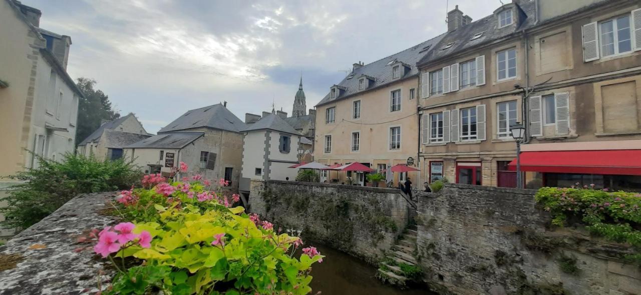 Le P'Tit Croissant Apartman Bayeux Kültér fotó