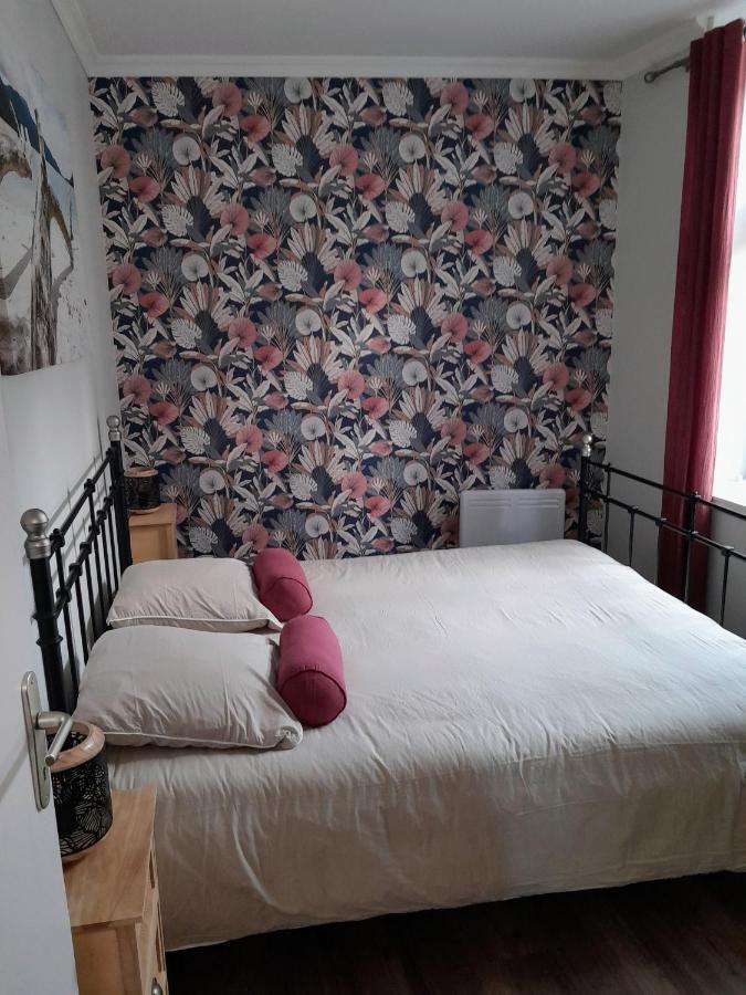 Le P'Tit Croissant Apartman Bayeux Kültér fotó